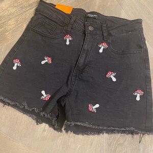 Black Denim Shorts with Mushroom Embroidery